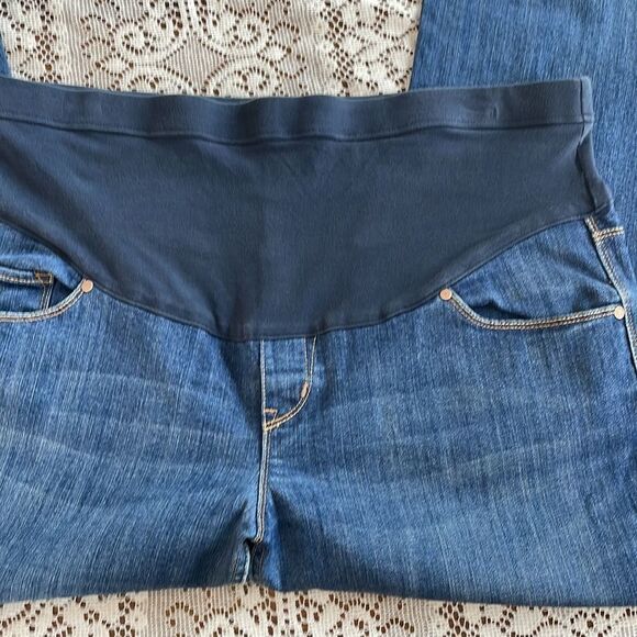 Maternity Full Panel Flare 12 Long Denim Jeans by Old Navy - Picture 3 of 6
